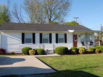 221 W Grand Ave, Muscle Shoals, AL, 35661