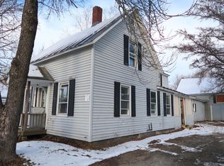 12 Pine St, Skowhegan, ME 04976