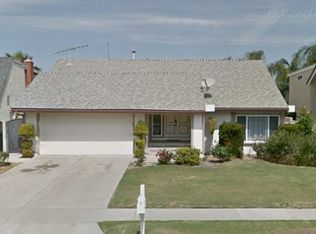 6135 E Calle Pantano, Anaheim, CA 92807