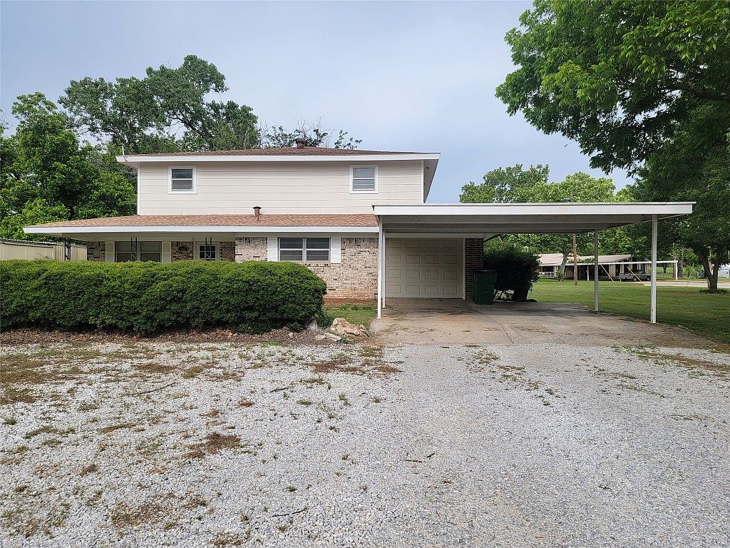 102 Louise St, Nocona, TX 76255 MLS 20344658 Zillow