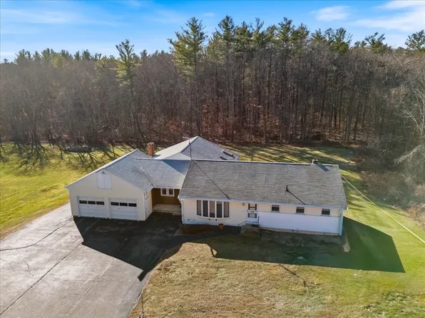 41 Ayers Village Rd, Methuen, MA 01844