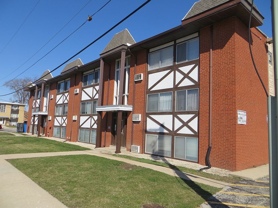 1st image of 9504 Glenlake Ave APT 313