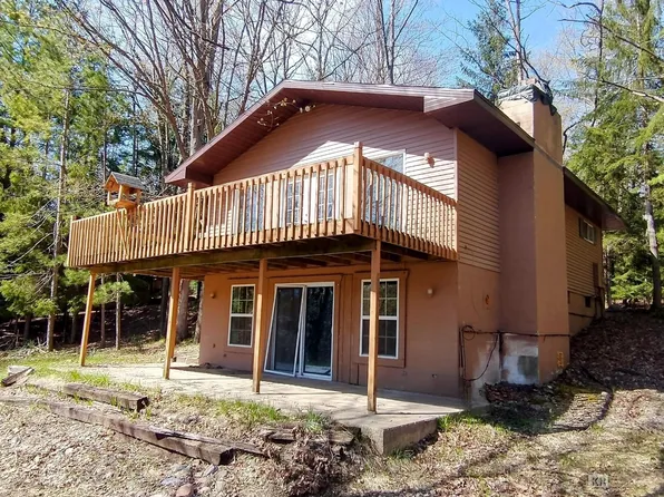 4836 White Birch Ln, Farwell, MI 48622