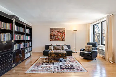 515 East 7th Street