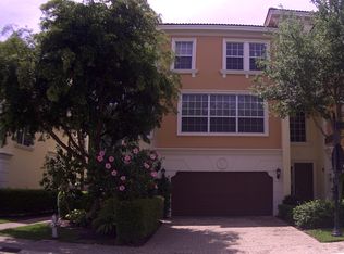 620 NE Francesca Ln, Boca Raton, FL 33487