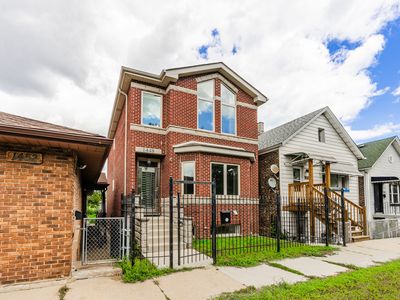 1448 W Fuller St, Chicago, IL, 60608