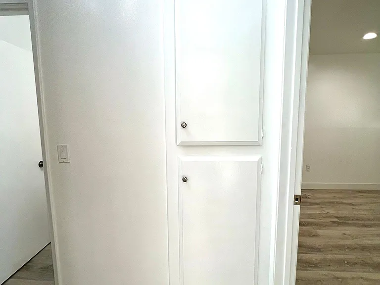 2601 W Orion Ave — Photo 22