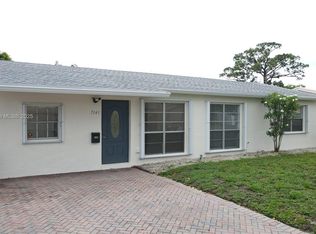 7141 Hope St, Hollywood, FL 33024