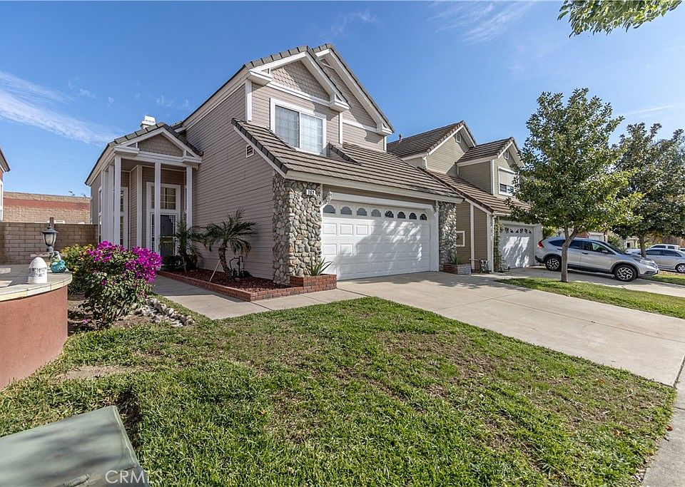 1st image of 162 Heritage Way