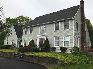 48 Whisper Dr, Worcester, MA 01609