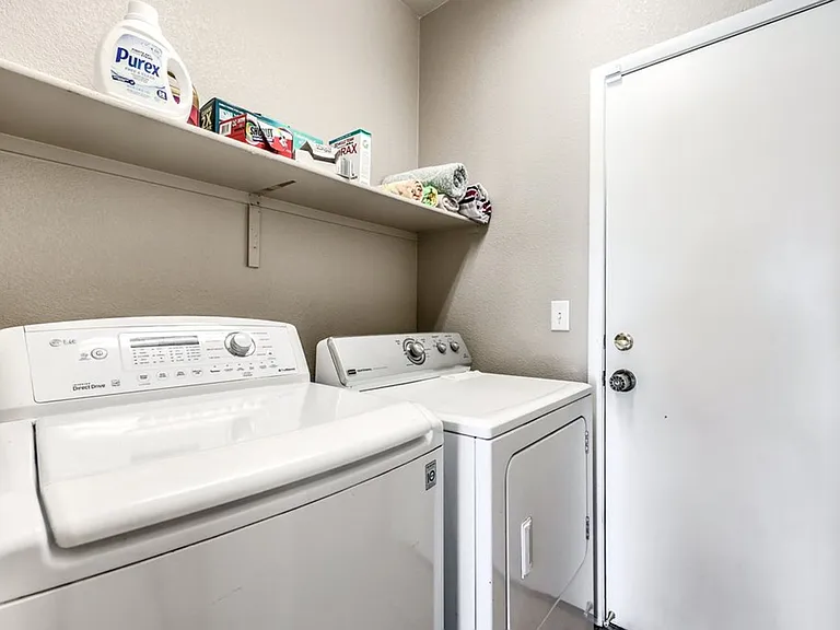 5663 Artesia Lake Ct — Photo 19