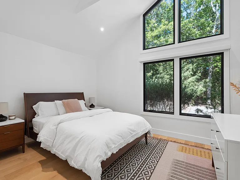 11 Rowman Ct — Photo 16