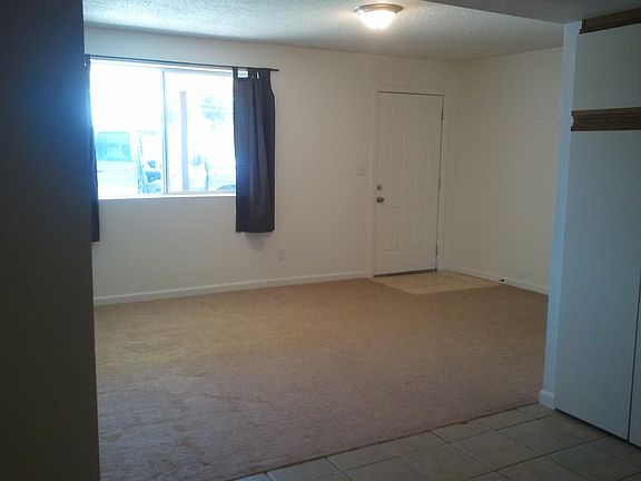 4th image of 9150 E Crescent Ave