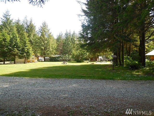 2nd image of 44509 Snohomish Trl