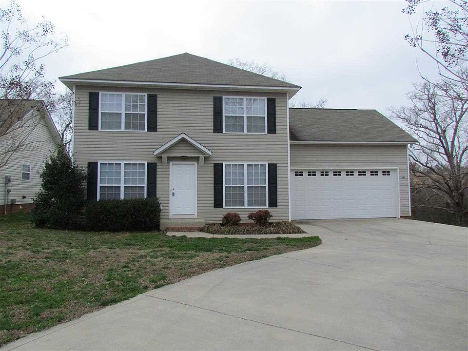 1st image of 267 Basswood Dr