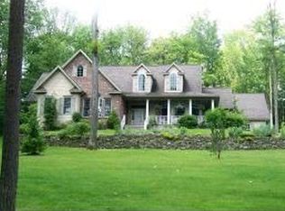 11 Ginny Ln, Binghamton, NY 13901