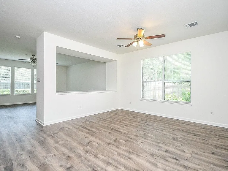 21610 Woodoak Ct — Photo 7