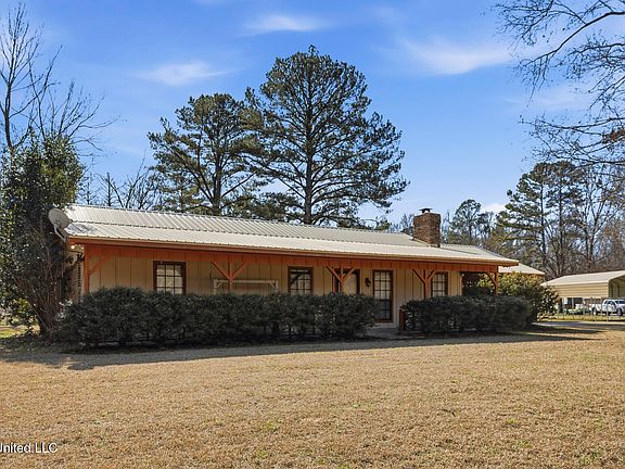 3rd image of 4221 Oakley Palestine Rd