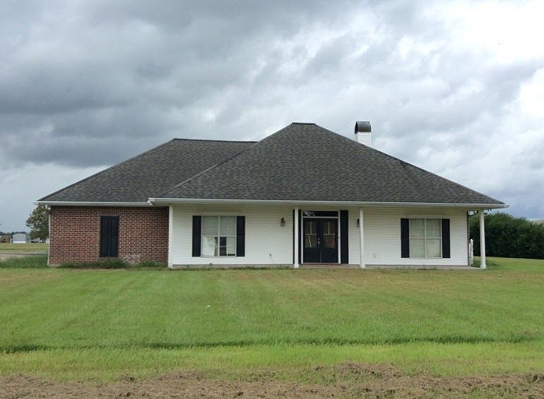 1st image of 163 Cedar Park