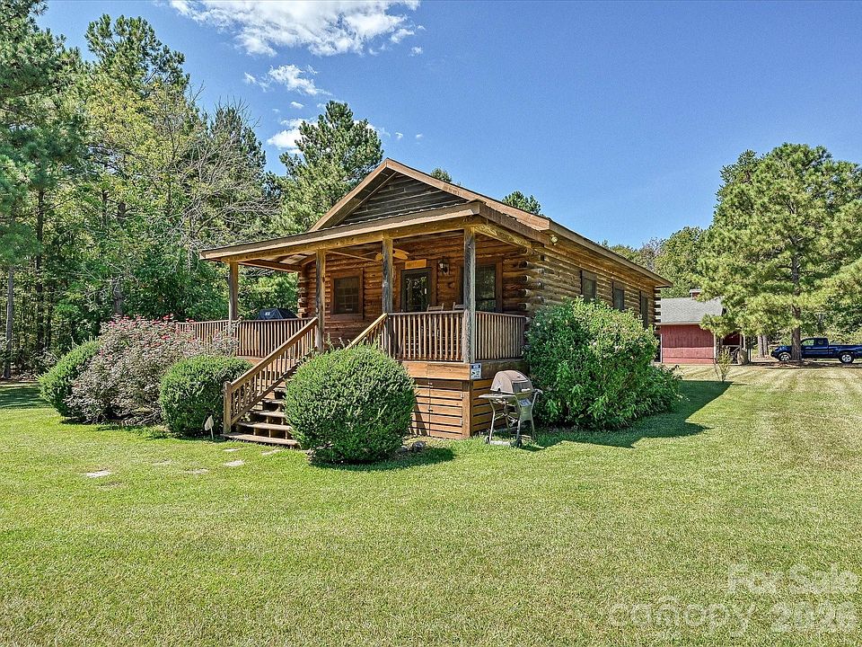 1st image of 3227 Legend Rd