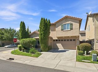 5261 Sun Chaser Way, Sacramento, CA 95835