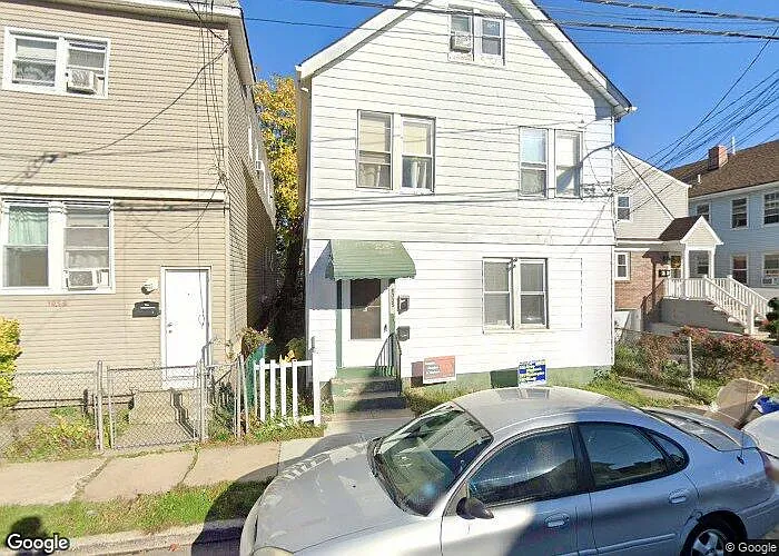 1035 Morris St #B — Photo 5