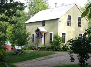 893 High St, Chester, VT 05143
