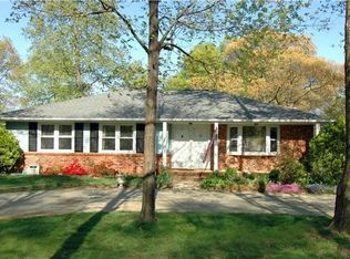 245 10th St, Pasadena, MD 21122