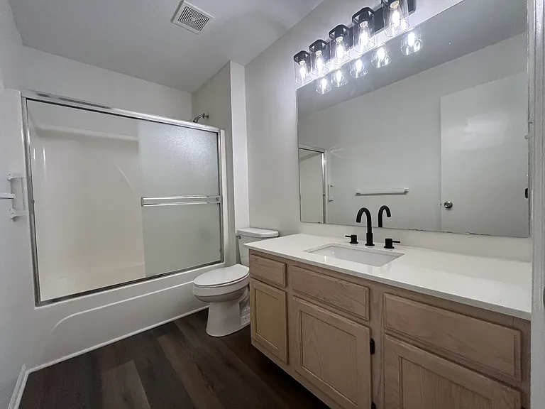 Upstairs Bathroom