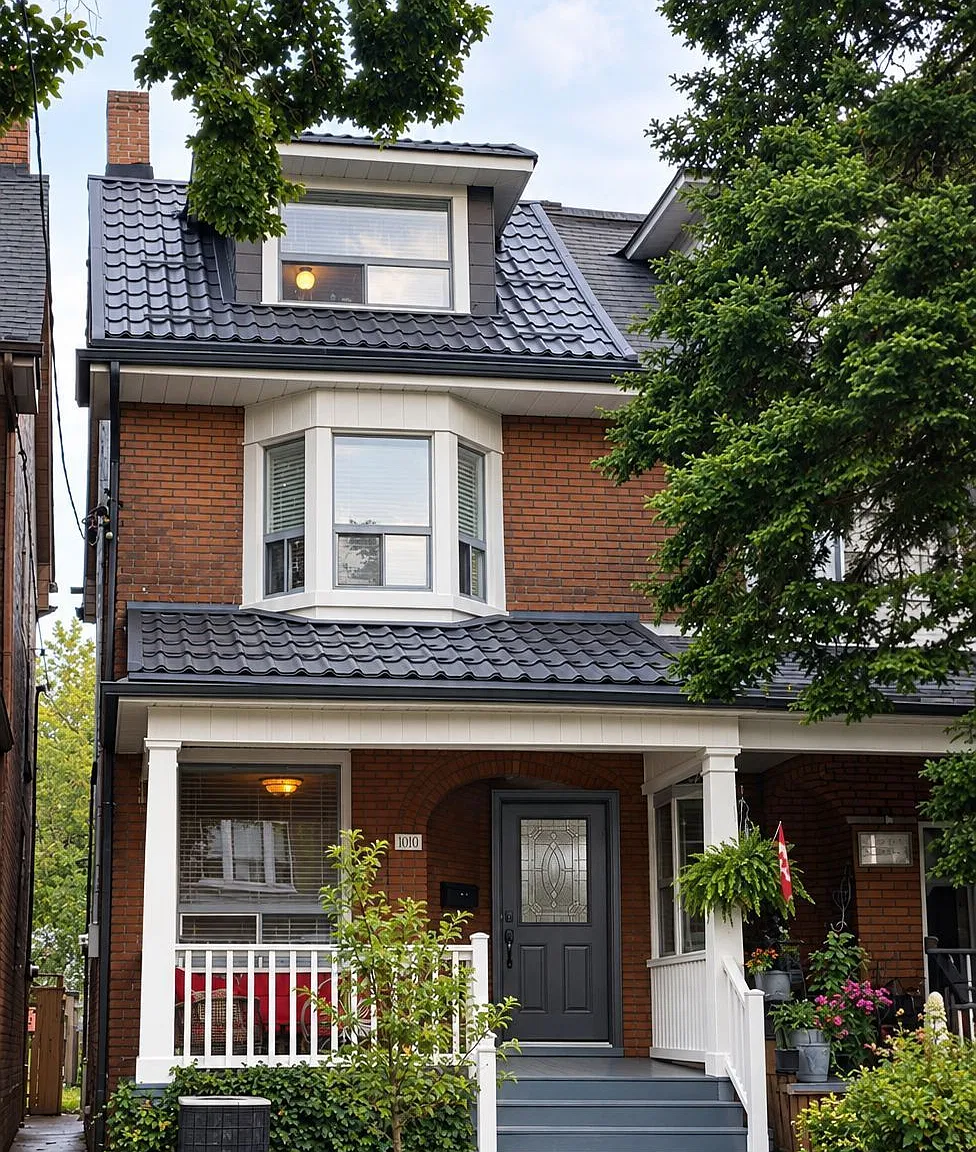 2 bed, $2,990 — Photo 1