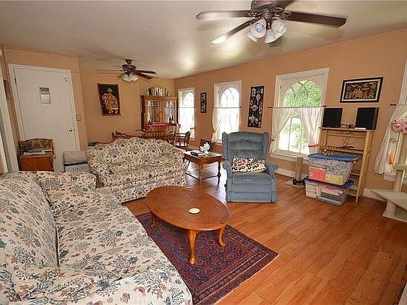 5th image of 4740 Friendship Ave Floor 3