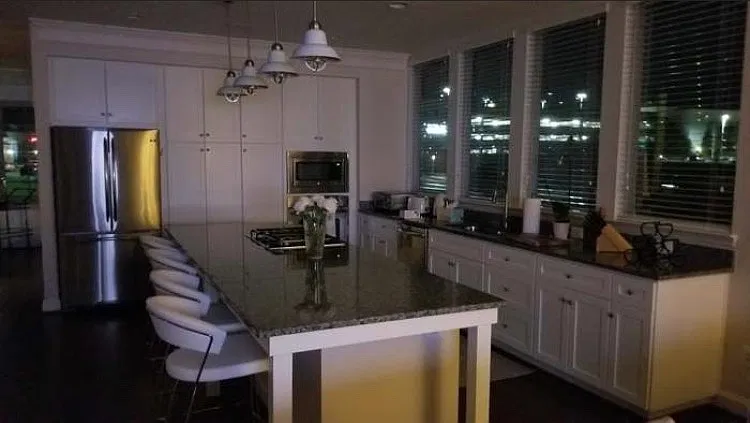 22810 Goldsborough Ter — Photo 2