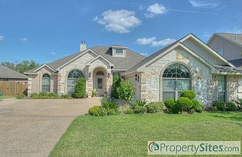 1st image of 2443 Newark Cir