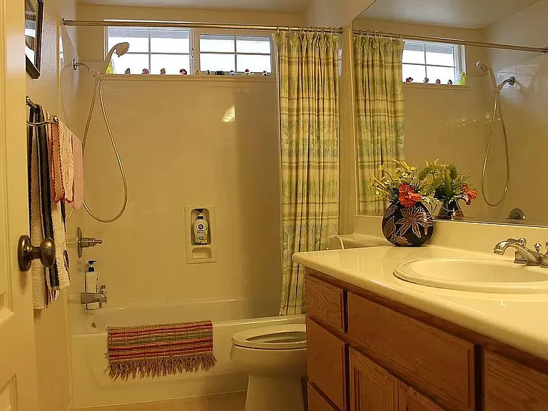 kid's bathroom
