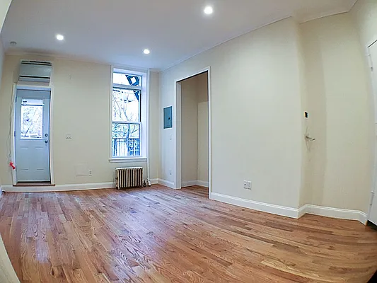 Rented by Francine Realty | media 9