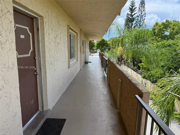 8401 SW 107th Ave, Miami, FL