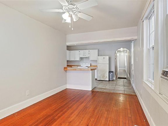 4th image of 2524-26 Jena St