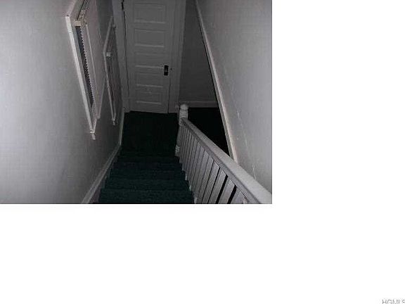 3rd image of 164 Fullerton Ave #0
