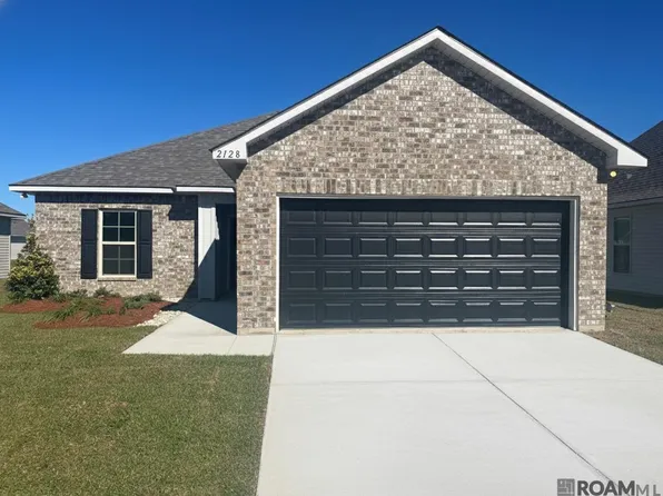 2128 Sherris Way, Port Allen, LA 70767