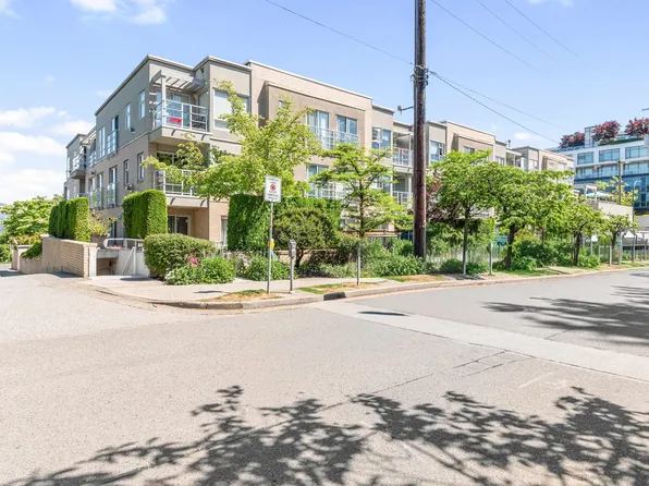 1823 W 7th Ave #211A, Vancouver, BC V6J 5K5