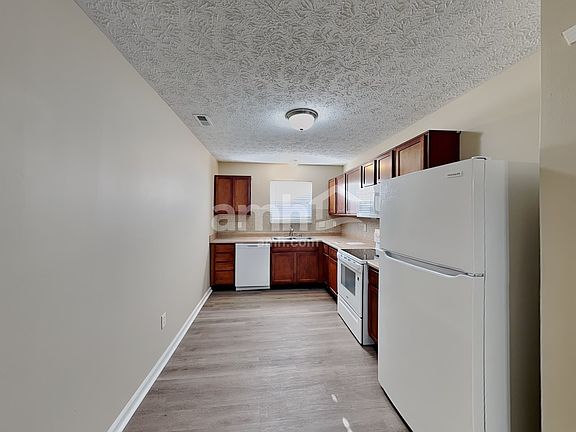 4th image of 2926 Limber Pine Dr