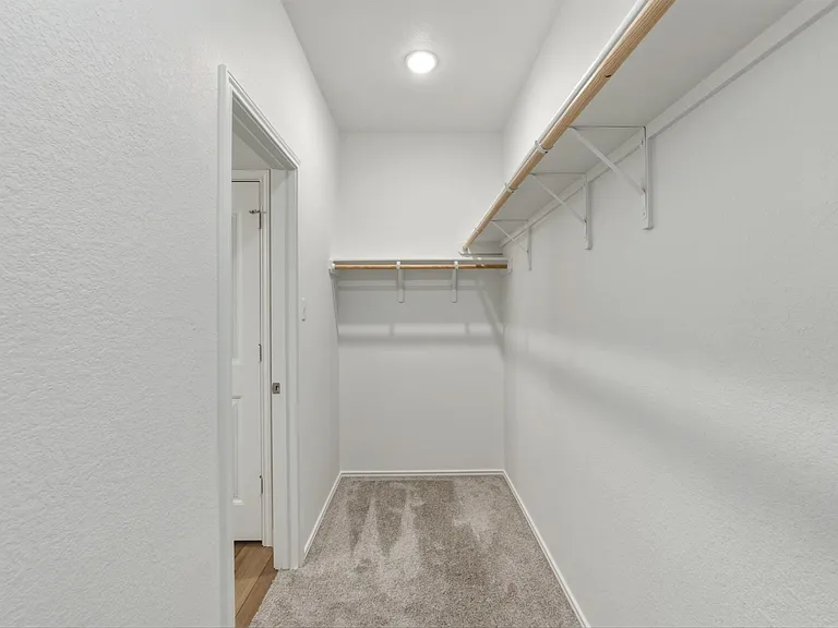 301 Serpentine Ln — Photo 20