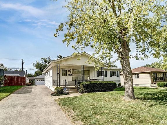 2nd image of 421 Dundee Cir