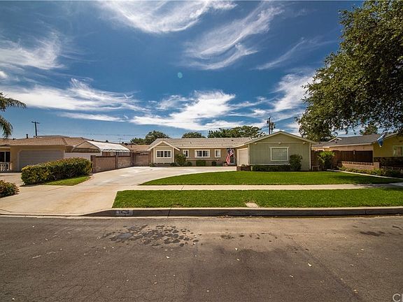 3rd image of 1428 Juanita Ct