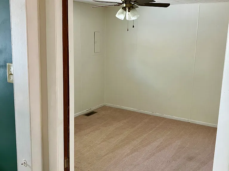 2721 Garfield Ave — Photo 10