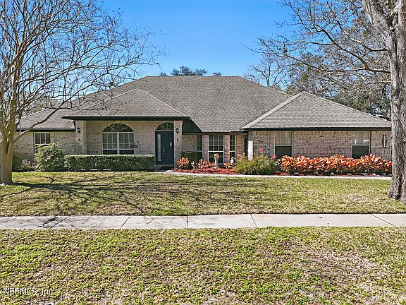 2nd image of 1606 PLEASANT PARK Drive E