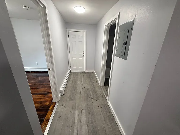 88 Cross St — Photo 5