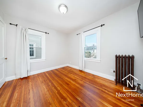 89-14 250th Street image 6 of 10