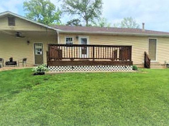 Back Yard/overhang, deck