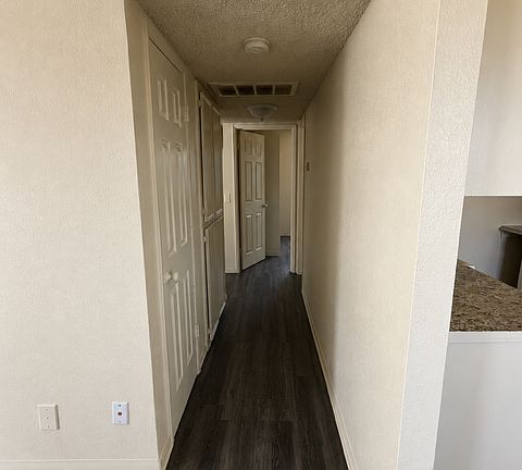 5th image of 503 S Dearing Ave #202